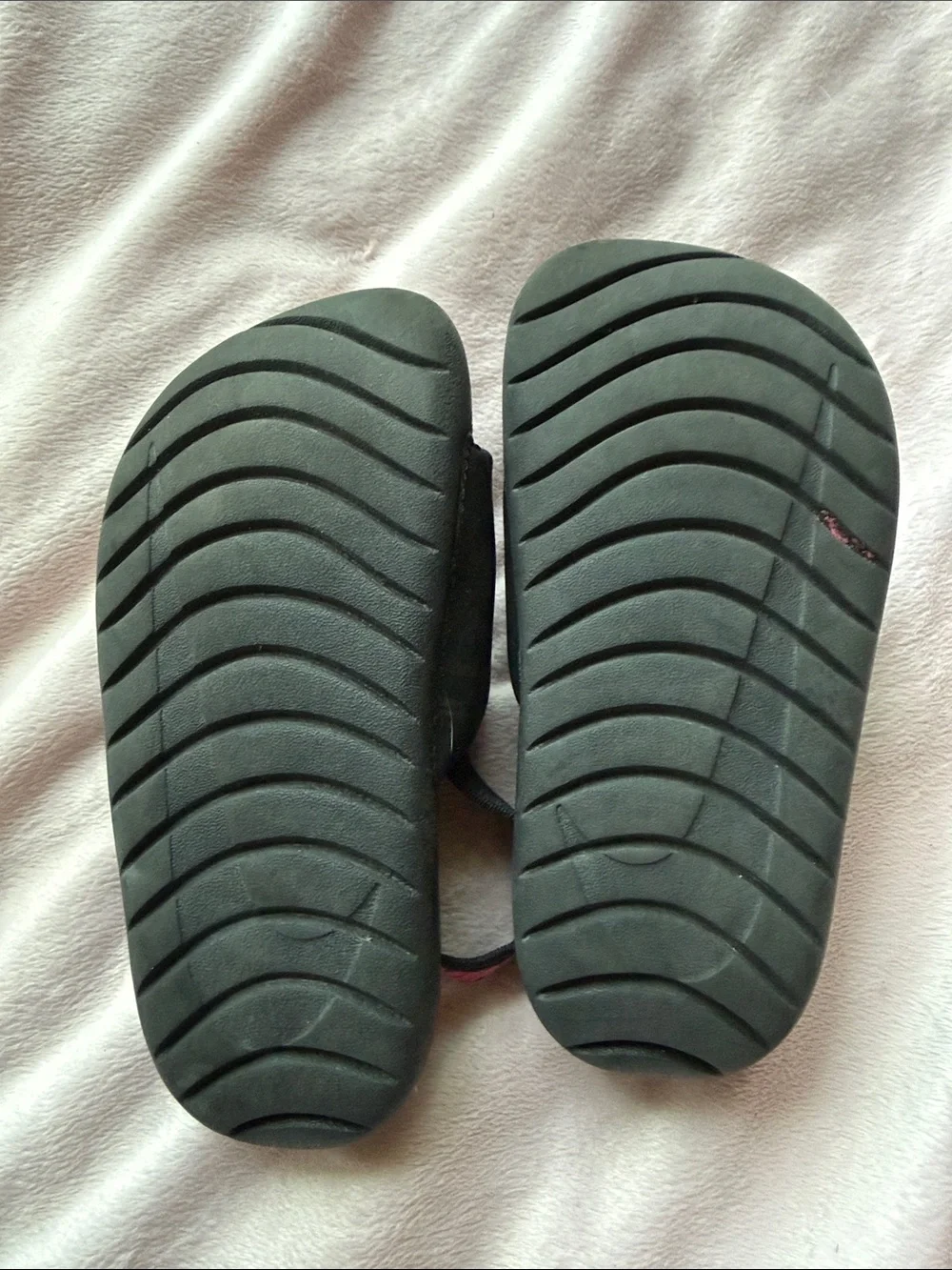 Nike Women’s Black Slides with Hot Pink Swoosh